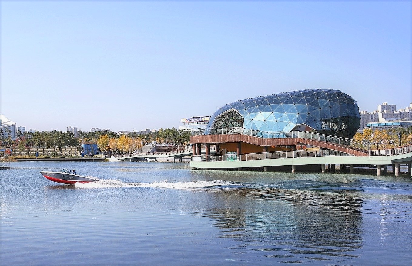 sejong_lake